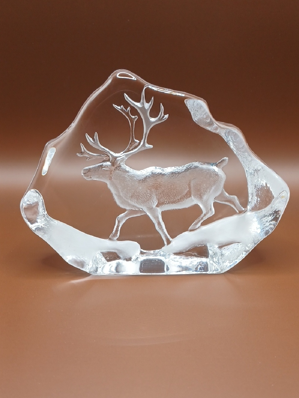 Mats Jonasson Crystal Reindeer Sweden Paperweight Art Sculpture Signed/Numbered